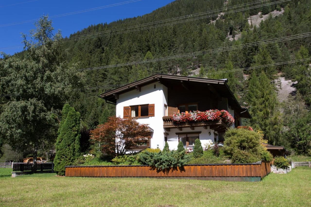 Hotel Landhaus Zauser Sankt Anton am Arlberg Exterior foto