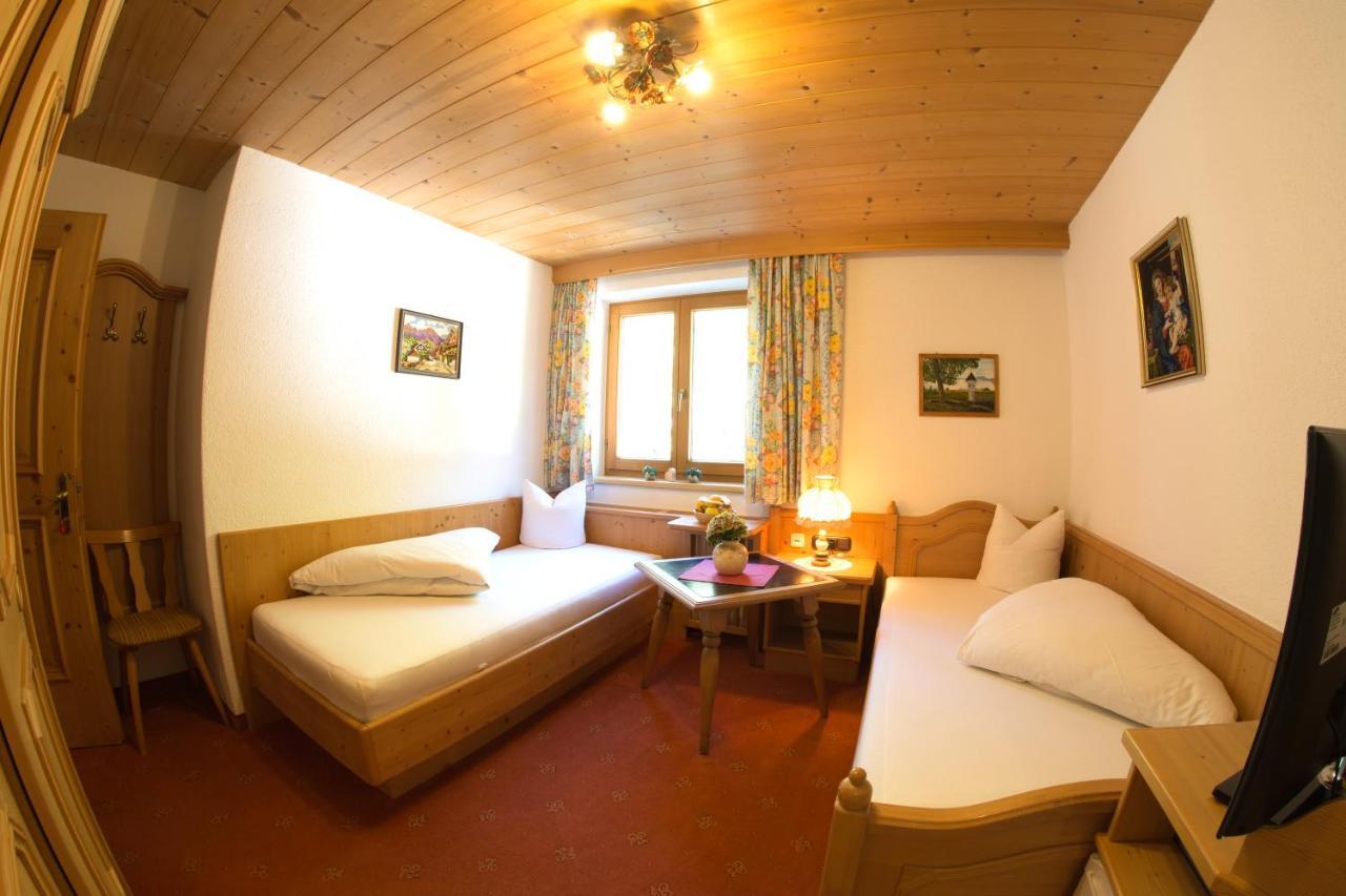 Landhaus Zauser Sankt Anton am Arlberg Exterior foto